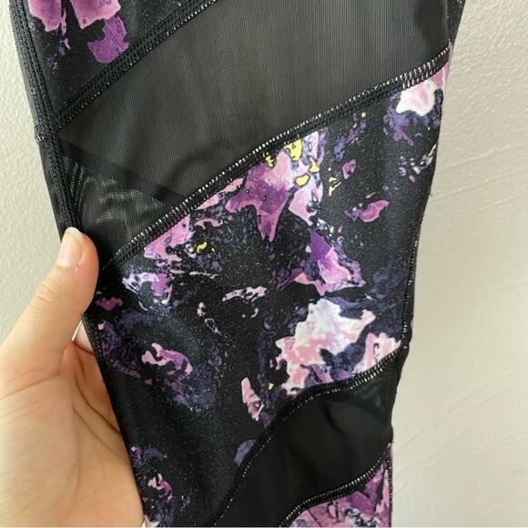 FABLETICS Purple Floral Gaviota Leggings Activewear Athletic Yoga Running Gym - Picture 4 of 8